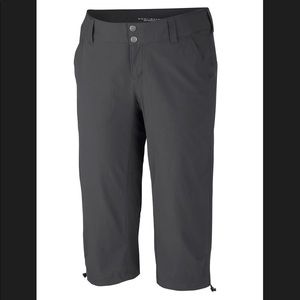 Columbia black trail capris (10)